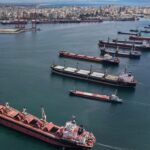 مرفأ اللاذقية يستقبل 394 باخرة ويتناول 2.86 مليون طن من البضائع