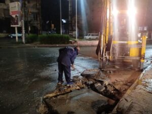 ورش مياه اللاذقية تستنفر لمعالجة الاختناقات المائية بعد الأمطار الغزيرة