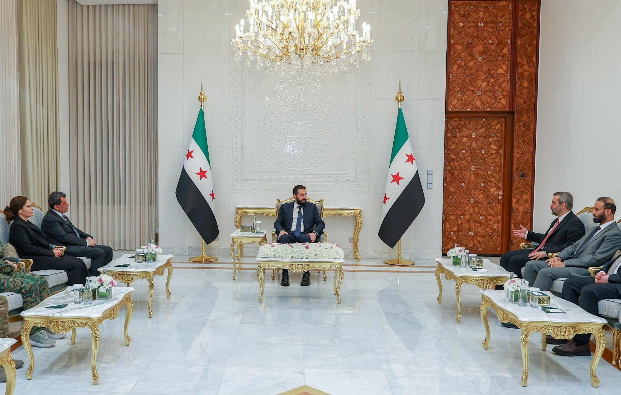 الرئيس الشرع يستقبل مظلوم عبدي والوفد المرافق له