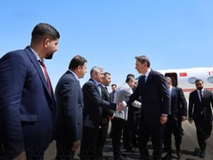 وفد تركي برئاسة وزير الطاقة والموارد الطبيعية يصل دمشق لبحث تعزيز التعاون