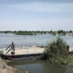 دير الزور.. إيقاف عمل العبارات في الميادين نتيجة ارتفاع منسوب نهر الفرات