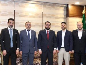 وزير الزراعة يبحث مع شركة تركية آفاق التعاون في الاستثمار الزراعي وتوريد المعدات