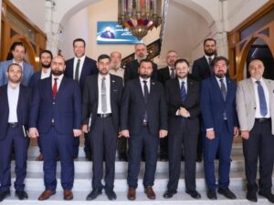 وزارة الاتصالات والهيئة المركزية تبحثان تطوير العمل الرقابي في قطاع التكنولوجيا
