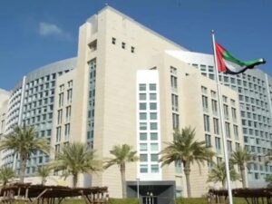 الإمارات تدين الغارات الإسرائيلية على مطار أبو الظهور العسكري