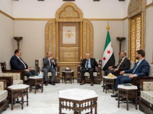 وزير المالية ورئيس مجلس الشعب يبحثان تطوير النظام المالي وتعزيز الحوكمة
