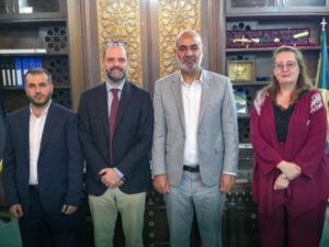 محافظ القنيطرة يبحث مع الأمم المتحدة نتائج الجولة الميدانية وتقييم الاحتياجات
