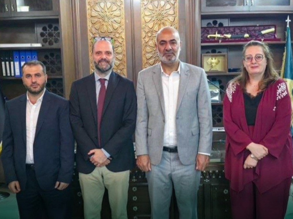 محافظ القنيطرة يبحث مع الأمم المتحدة نتائج الجولة الميدانية وتقييم الاحتياجات