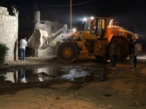 إغلاق معامل وورشات صهر الرصاص وتدوير البطاريات المخالفة في حي الشيخ سعيد بحلب