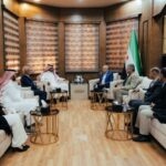 وزير النقل يبحث مع "الرواف والكواتي" الإجراءات اللازمة للبدء بمشروع طريق دمشق–تدمر–دير الزور