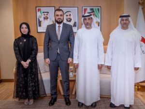الخارجية تبحث مع الهلال الأحمر الإماراتي سبل التعاون في القطاعين الإنساني والخيري
