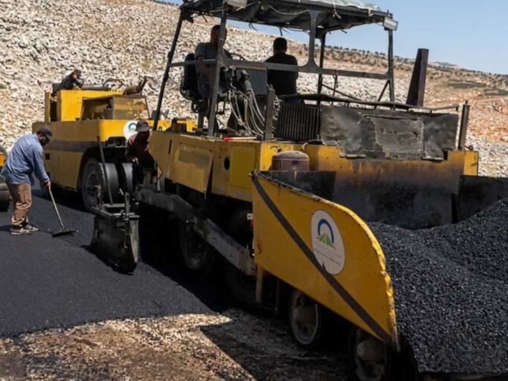 مديرية الخدمات الفنية تنفذ 27 مشروعاً لتأهيل طرق إدلب