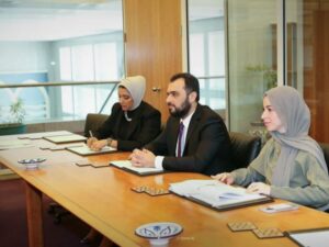 وزارة الخارجية تبحث مع الصندوق العربي للإنماء الاقتصادي والاجتماعي تعزيز التعاون