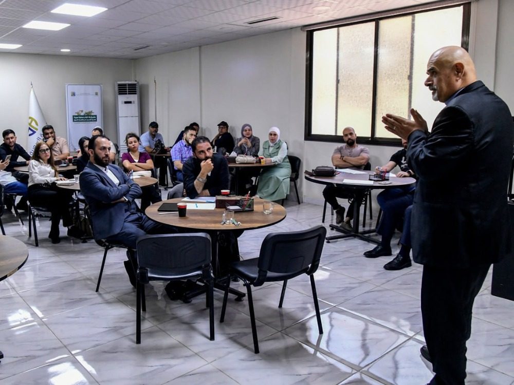 الأكاديمية السورية للتدريب والاستشارات تعود إلى دمشق لتعزيز صناعة الكوادر المهنية