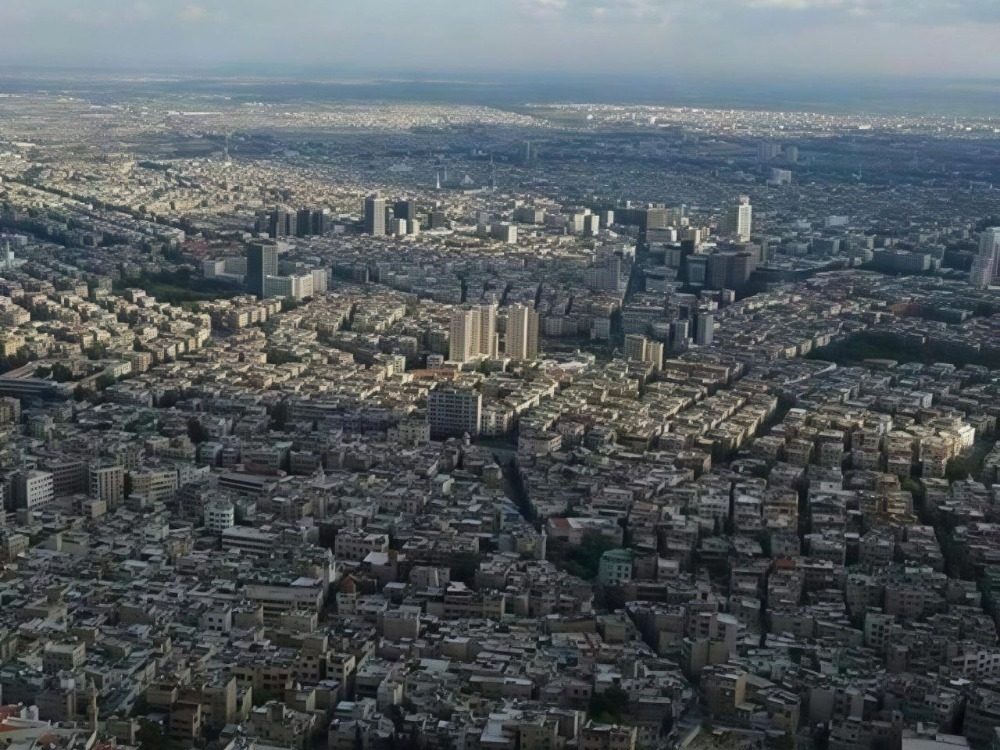 محللون: إلغاء عقوبات قيصر مرحلة مفصلية لإعادة سوريا إلى موقعها الطبيعي