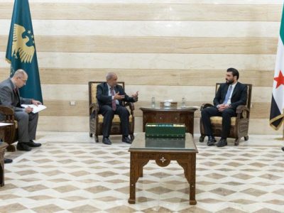 وزارة الخارجية تبحث مع سفير جنوب أفريقيا تعزيز العلاقات الثنائية بين البلدين