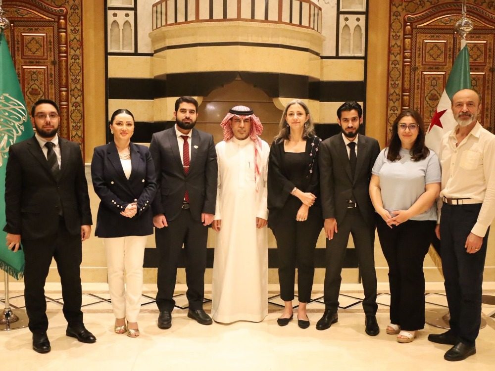 وفد إعلامي سوري يلتقي السفير السعودي في دمشق
