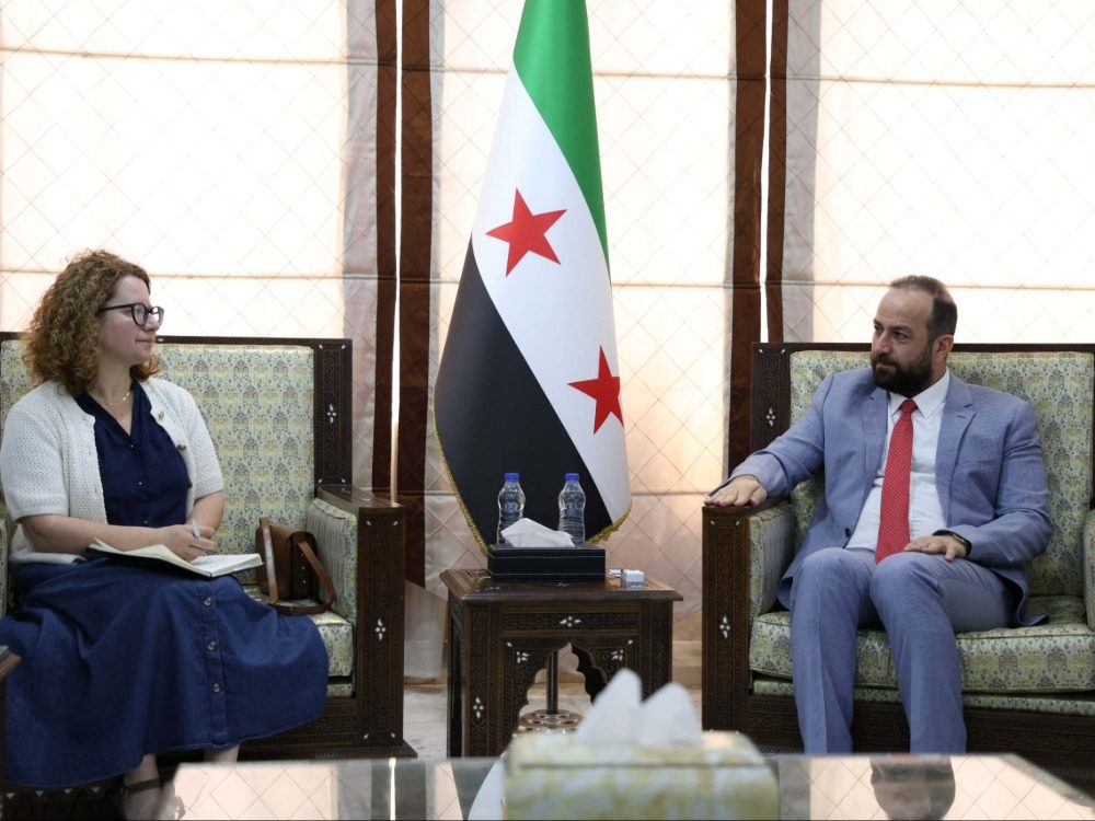 وزير الاعلام