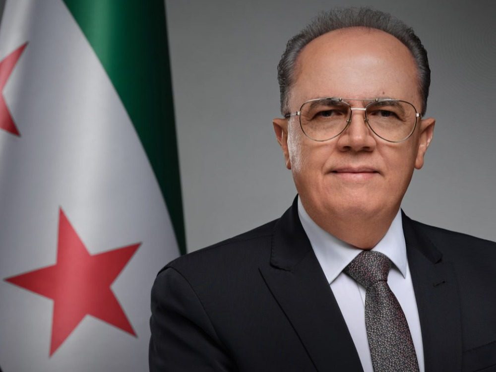 الحلبي يعلن صرف مستحقات كوادر جامعة حلب في المناطق المحررة