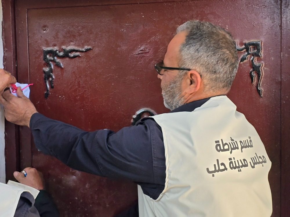 تلبية لمطالب الأهالي.. حملة تشميع وإغلاق لورشات ومعامل صهر الرصاص في حلب