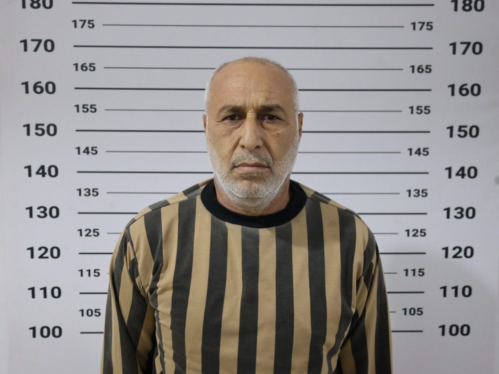 الأمن الداخلي في اللاذقية يقبض على متزعم خلية استهدفت نقاط الجيش والأمن