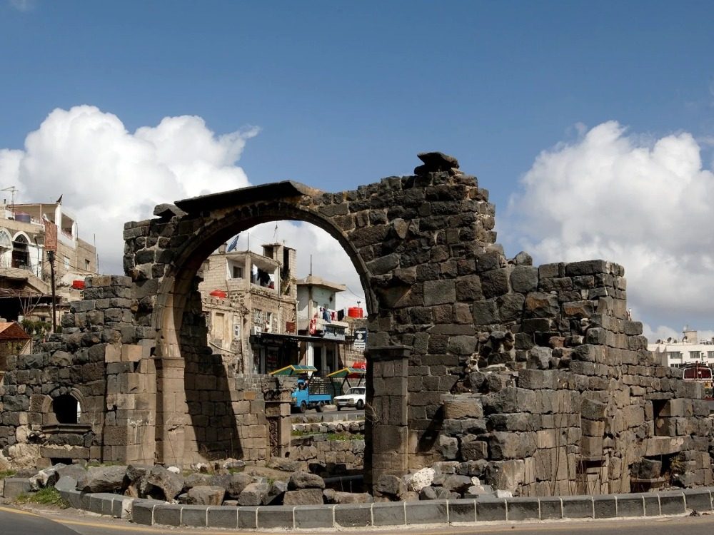 اعتداءات وقطع طرق.. ميليشيا الحرس الوطني تعمق عزلة السويداء وتدفعها نحو الفوضى