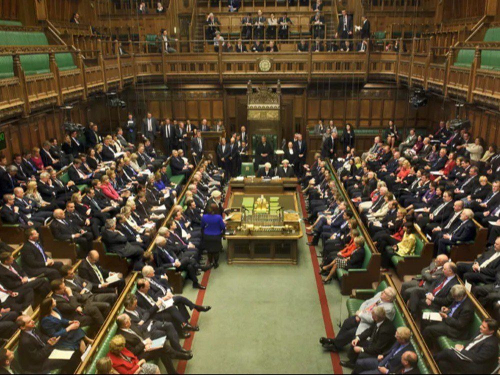 British Parliament بريطانيا تزيل اسم "هيئة تحرير الشام" من قائمة الإرهاب