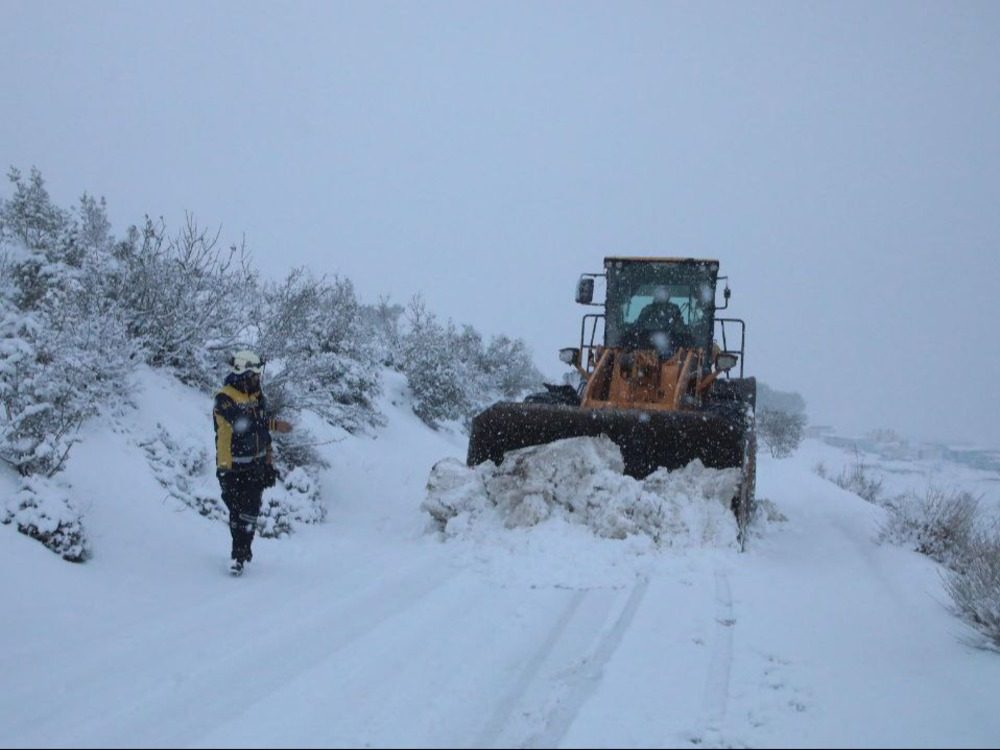 الدفاع المدني: نفذنا أكثر من 60 استجابة ميدانية خلال المنخفض القطبي