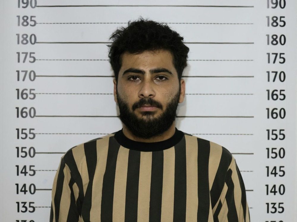 المباحث الجنائية تلقي القبض على شخص ينتحل صفة أمنية في اللاذقية