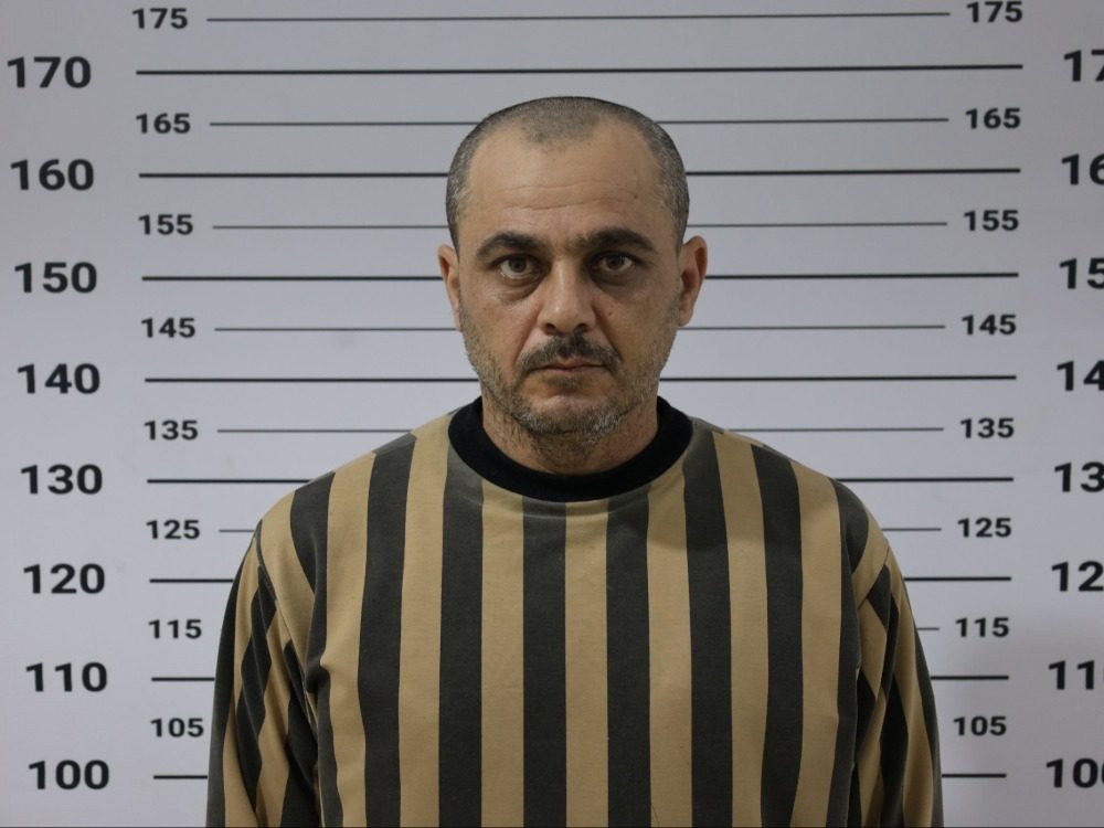 الداخلية: القبض على مجرمين ألقيا مواد متفجرة أمام قسم شرطة في اللاذقية