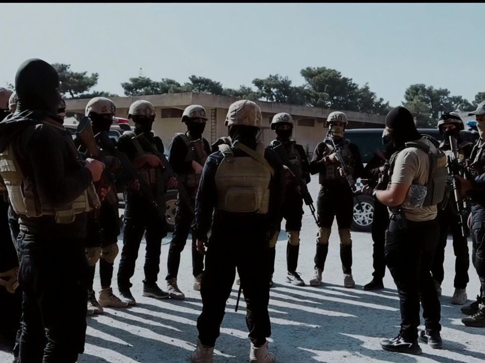 القبض على مجموعة مسلحة مرتبطة بفلول النظام البائد في طرطوس