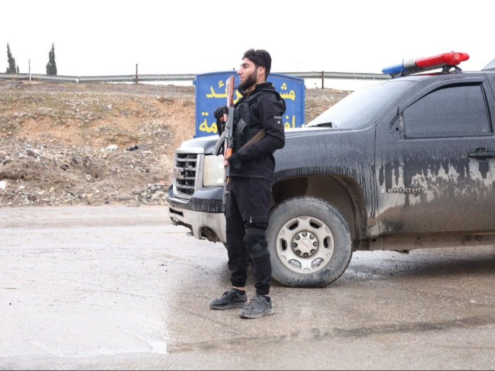 وزارة الداخلية تعلن انتشار الأمن الداخلي في مدينة دير حافر بريف حلب