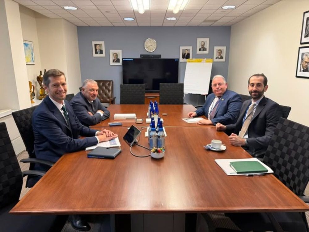 Minister of Finance (2) وزير المالية يبحث مع البنك الدولي دعم الخدمات والمشاريع التنموية في سوريا