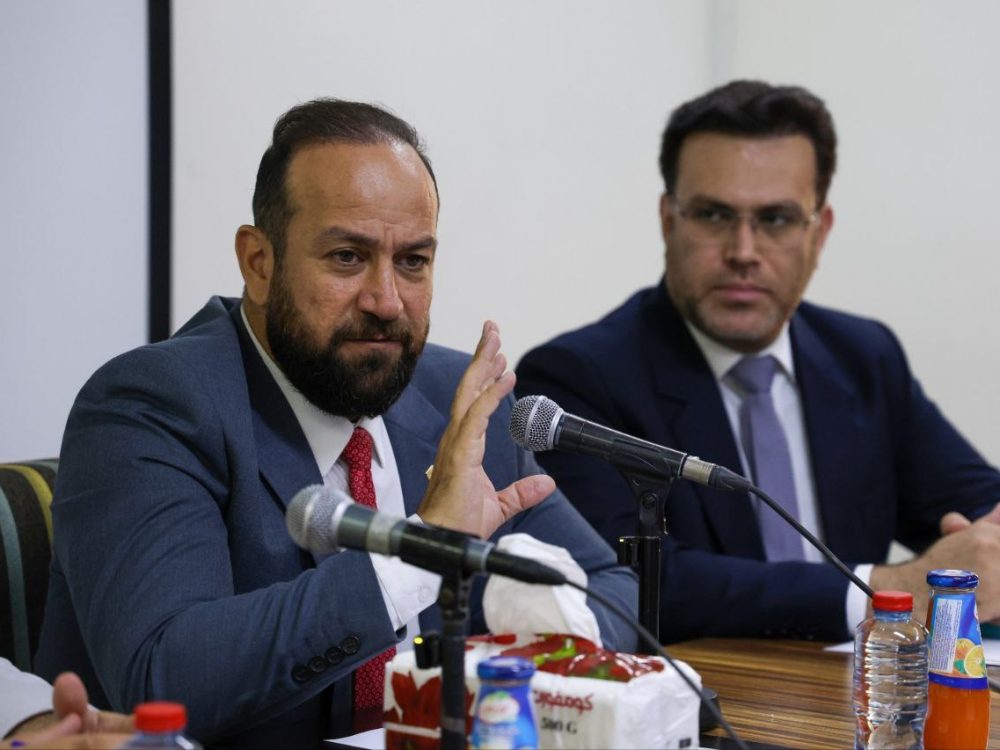 وزير الإعلام حمزة المصطفى