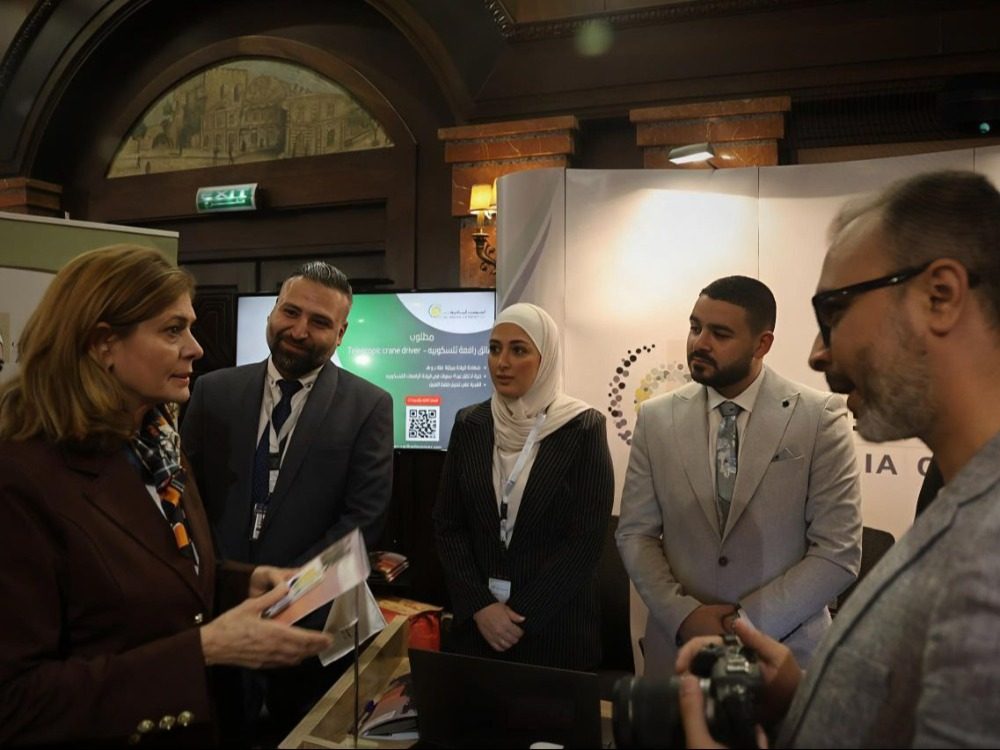 Minister of Social Affairs and Labor (2) قبوات: الوزارة تدعم جميع الفعاليات التي توفر فرص عمل حقيقية