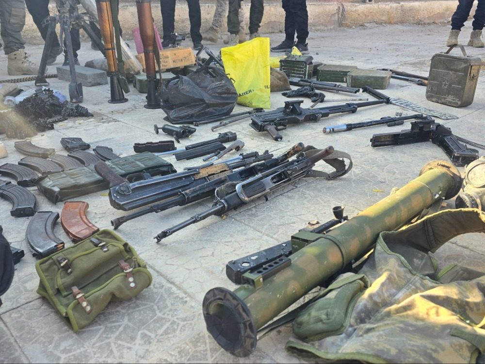 درعا.. القبض على أربعة أشخاص في الصنمين ارتكبوا جريمة قتل وعمليات ابتزاز