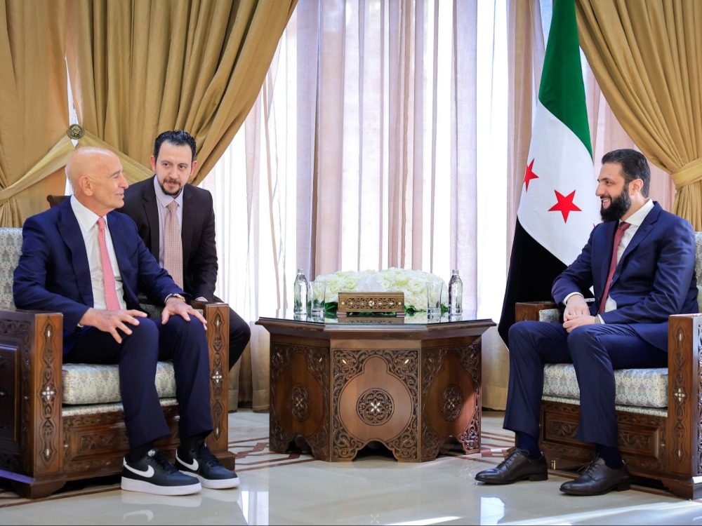 الرئيس الشرع يبحث مع المبعوث الأميركي المستجدات الأخيرة في المنطقة