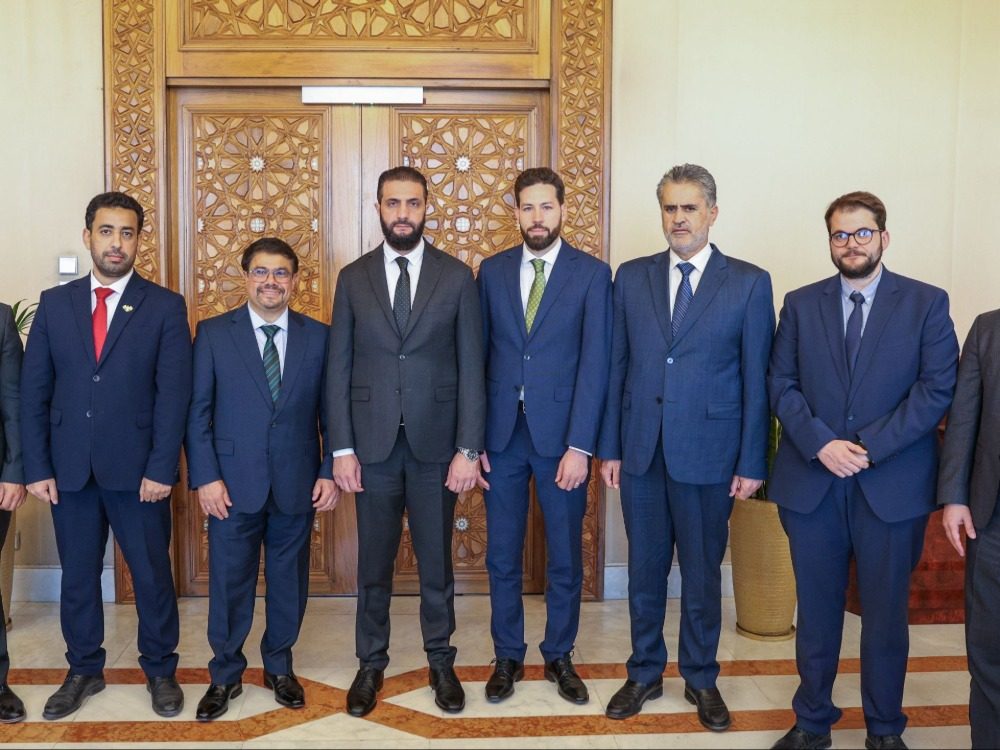 الرئيس الشرع يبحث دعم مرضى السرطان مع مؤسس شركة هيماتوجنيكس الطبية