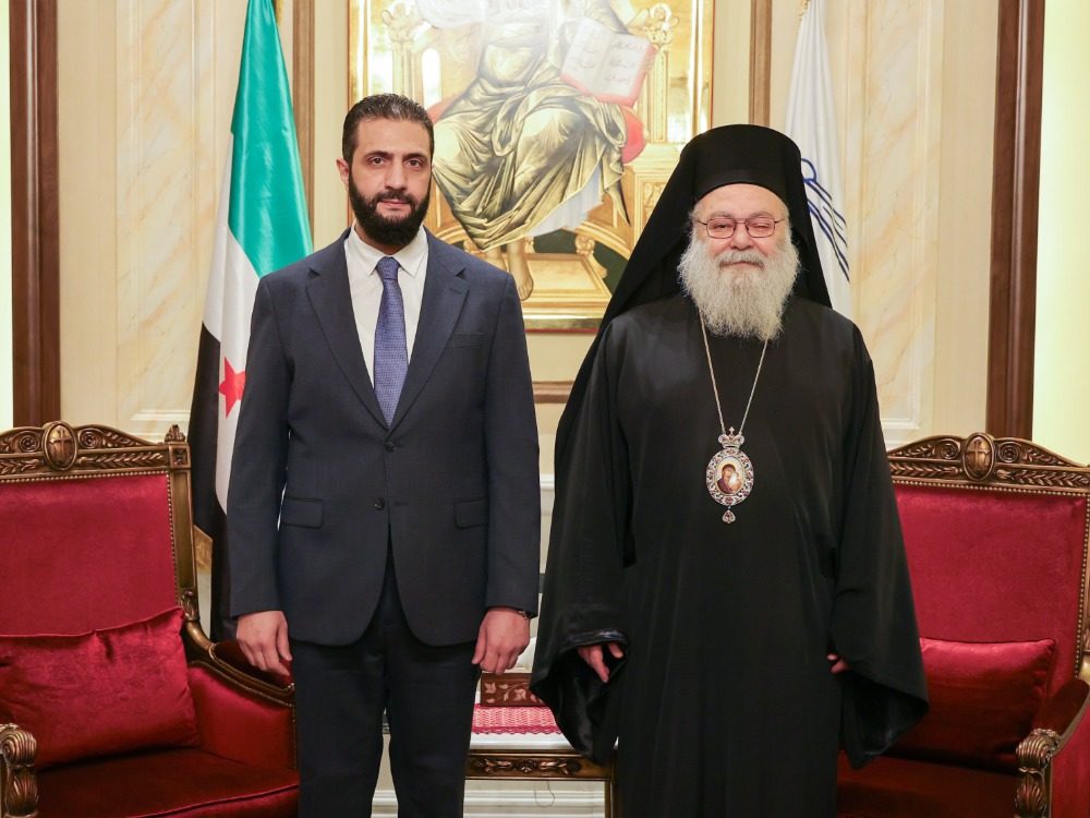 President Al-Shara visits the Mariamite Church in Old Damascus الرئيس الشرع يزور الكنيسة المريمية بدمشق القديمة