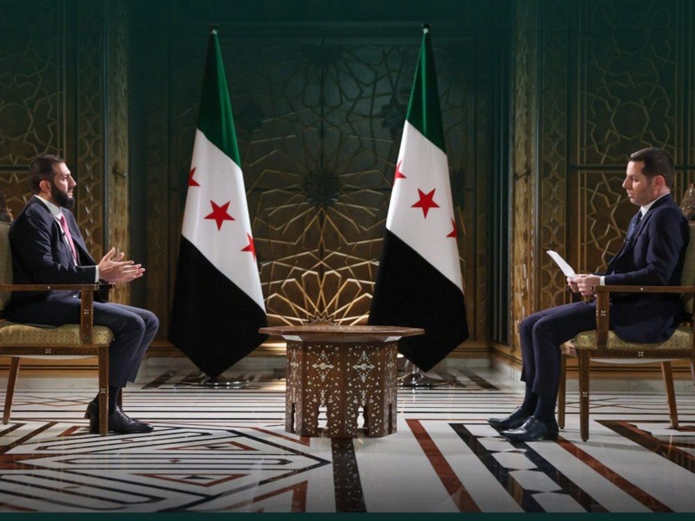 الرئيس الشرع: سقف الحرية واسع في سوريا وأقرأ من ينتقدني