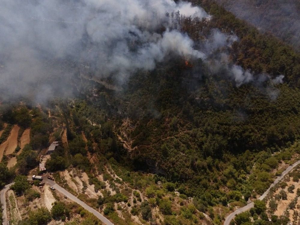 Renewed fires in the Latakia and Hama countrysides