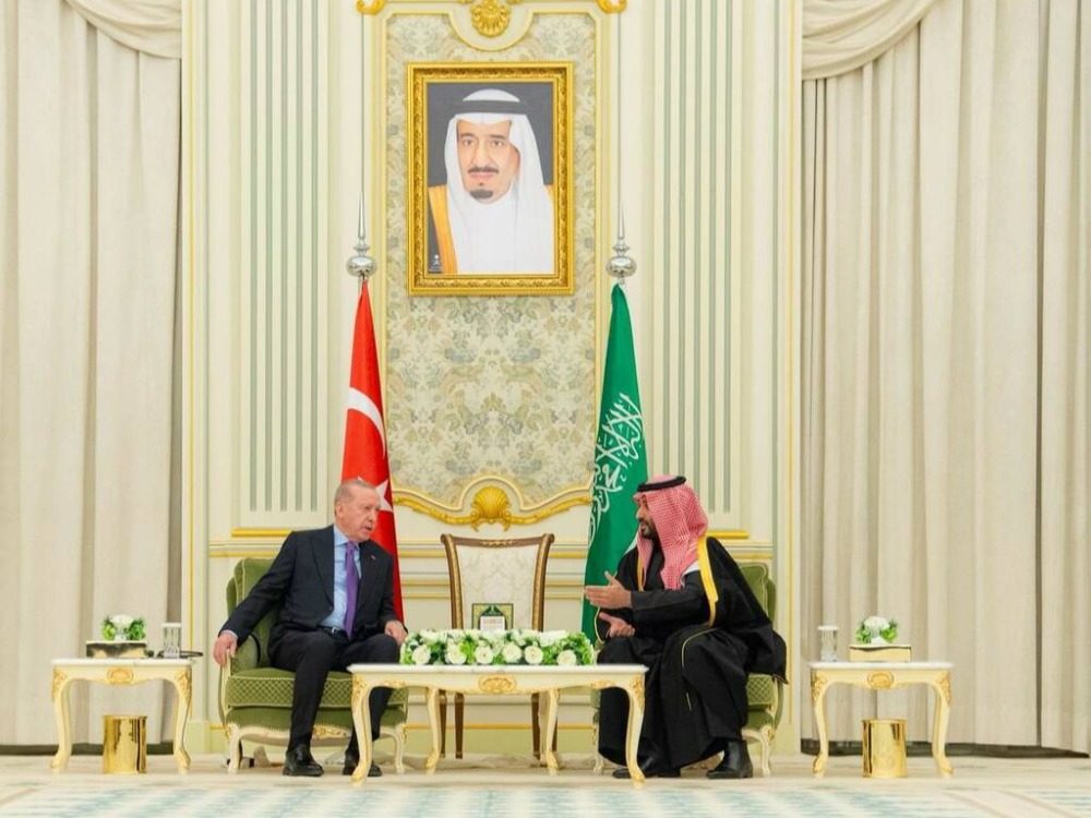 السعودية وتركيا تشيدان بجهود الحكومة السورية للحفاظ على أمن البلاد واستقرارها