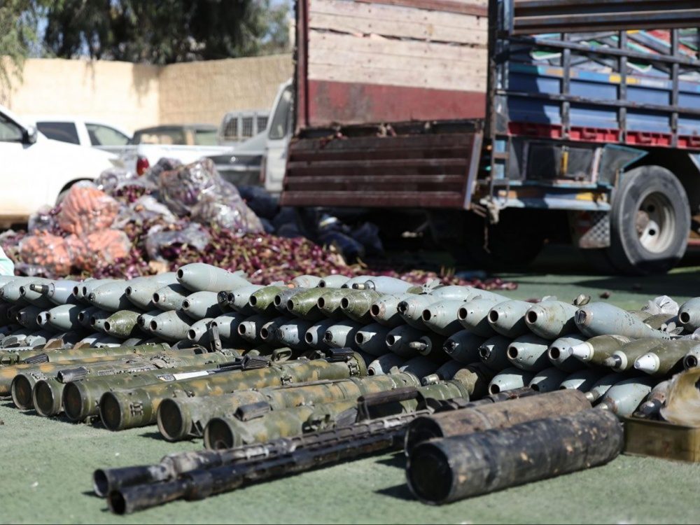 الداخلية تضبط كميات من الأسلحة والذخائر بعملية أمنية بريف إدلب