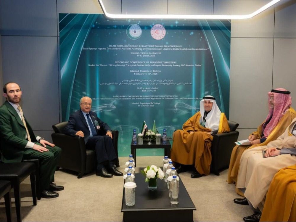 سوريا والسعودية تتفقان على تعزيز الربط السككي وتوسيع التعاون في النقل البري