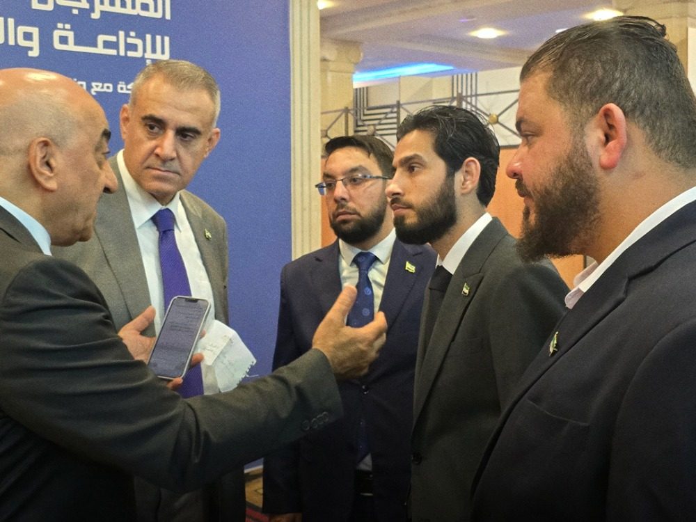 مدير الإخبارية: شرف لنا أن نمثل سوريا الجديدة في تونس ونتطلع لتعاون إعلامي أوسع