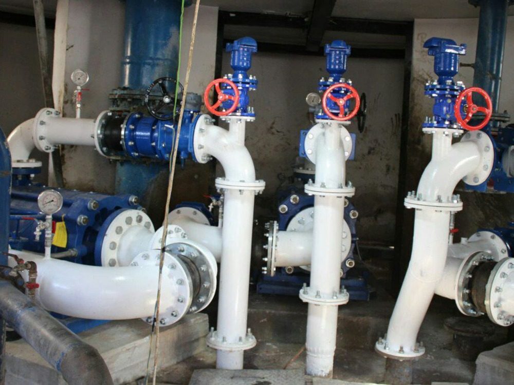 The Minister of Energy reveals administrative corruption worth billions within a water pumping center. وزير الطاقة يكشف فساداً إدارياً بالمليارات داخل أحد مراكز ضخّ المياه