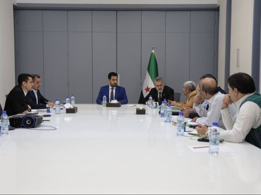 وزير الصحة يبحث مع مديري المحافظات تطوير القطاع وتعزيز جودة الخدمات الطبية