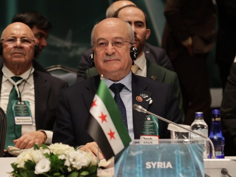 وزير النقل يبحث مع نظيره التركي تطوير الربط السككي