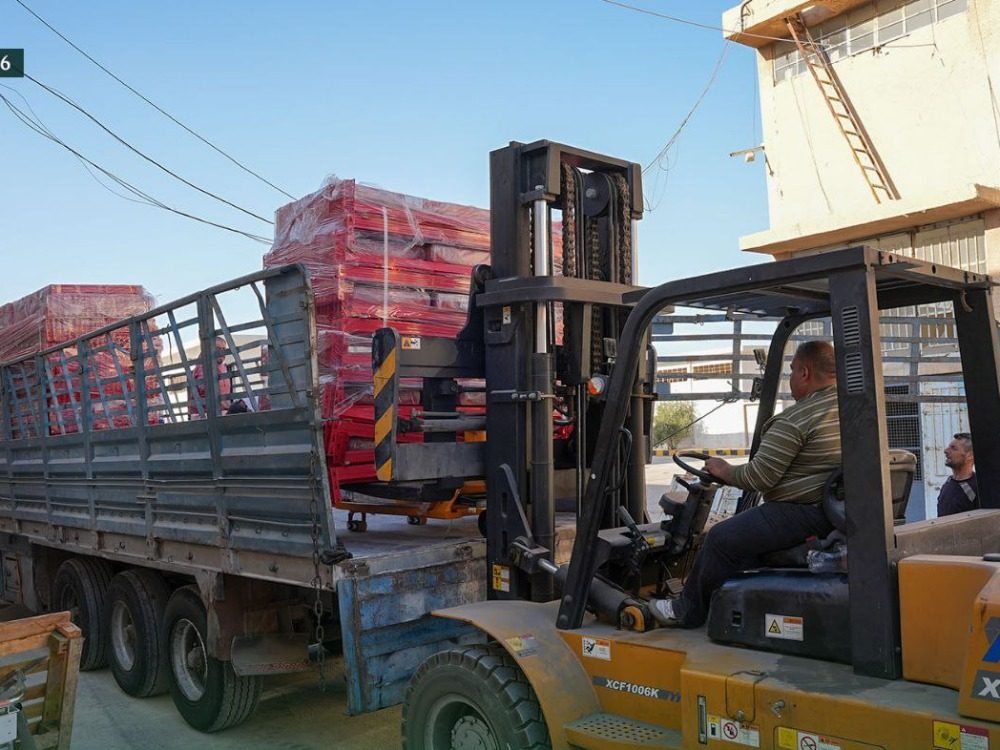 The free zone at Damascus International Airport receives its first commercial shipment. المنطقة الحرة في مطار دمشق الدولي تستقبل أول شحنة تجارية