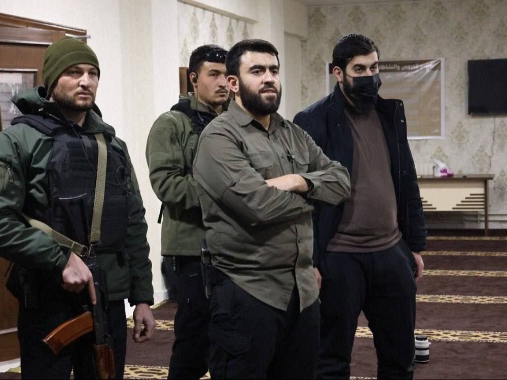 قائد الأمن الداخلي بحلب: نتعامل مع أسرى تنظيم قسد وفق القانون الدولي