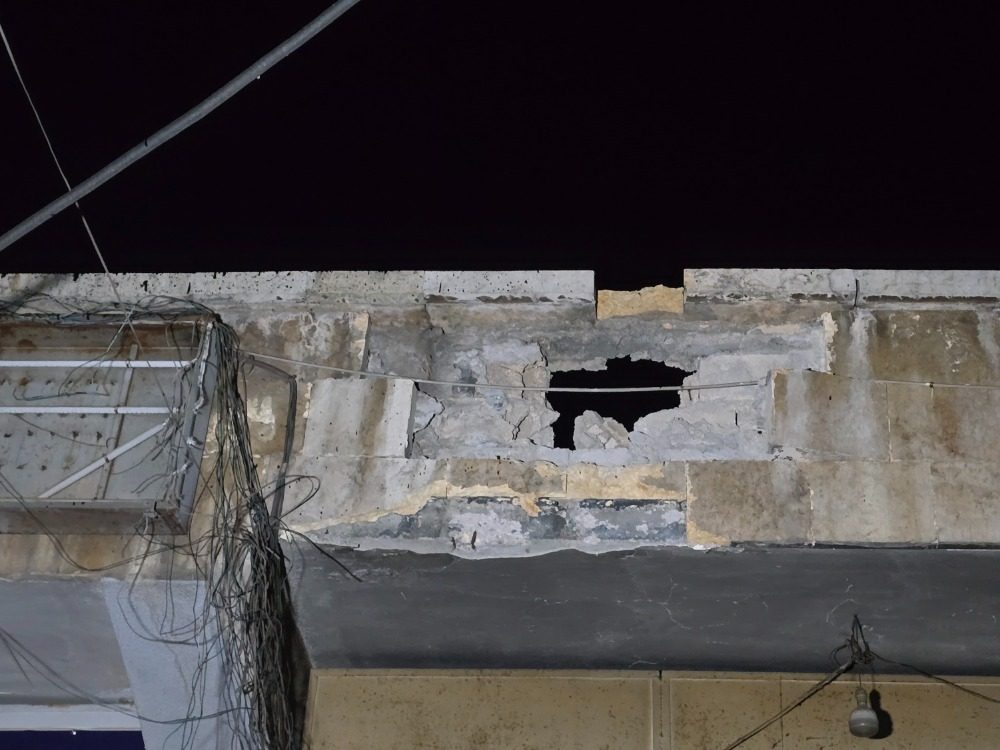 نجاة فريق الإخبارية من استهداف قسد في مدينة حلب